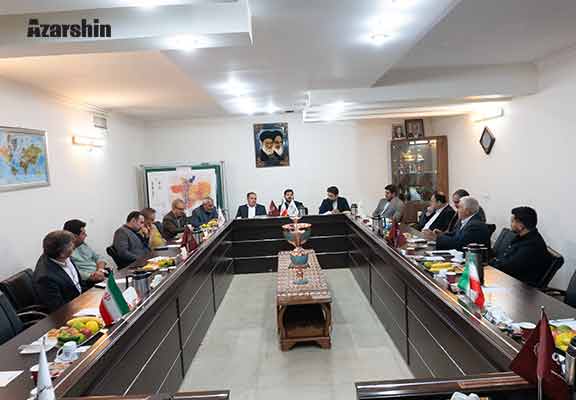 بازدید مدیران بانک مهر ایران زمین و نئوبانک از کارخانه آجر نسوز آذرشین